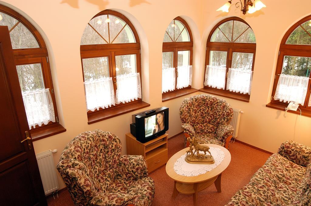 Penzion Zlaty Jelen Kosice Exterior photo